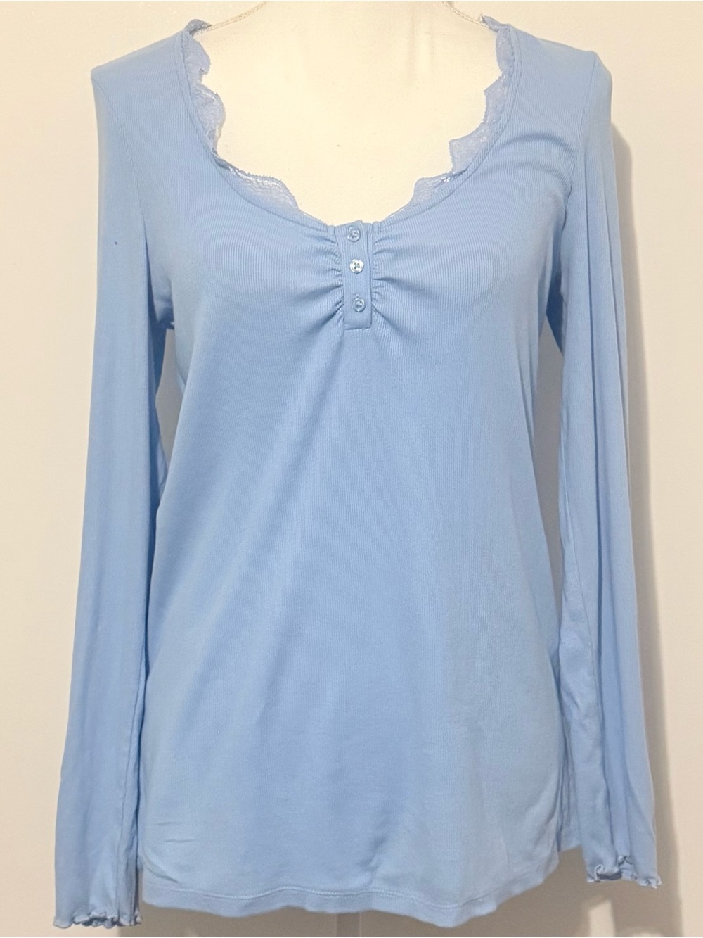 Torrid Blue Lace Trim Ribbed Long Sleeve Henley Top Size 1 / 1X